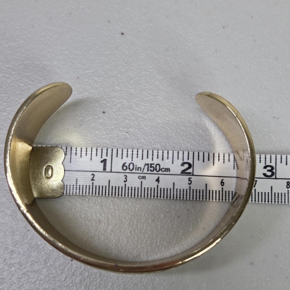 Montana Silversmiths Silver/ Gold Aztec Southwestern Wide Cuff Bracelet Cuff - Picture 16 of 16